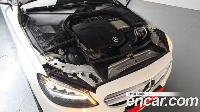 Mercedes-Benz C-Class C220 d 4MATIC, миниатюра 11