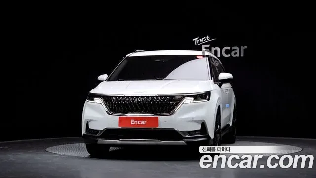 Kia Carnival дизель 7 мест, миниатюра 7