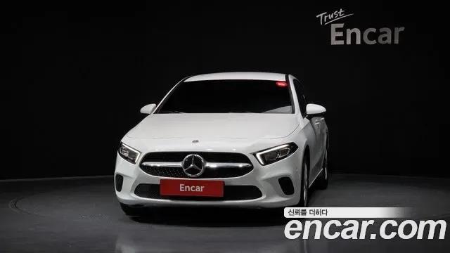 Mercedes-Benz A-Class A220, миниатюра 12