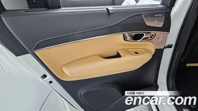 Volvo XC90 T8 гибрид, миниатюра 14