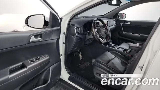 Kia Sportage дизель 2.0 2WD Prestige, миниатюра 10