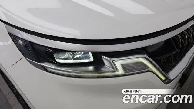 Kia Carnival дизель 9 мест Prestige, миниатюра 25