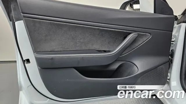 Tesla 3 AWD, миниатюра 2
