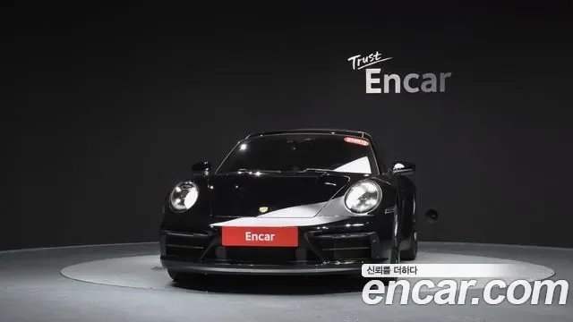 Porsche 911 4 GTS, миниатюра 20