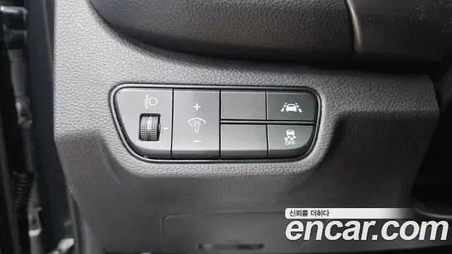 Kia Seltos бензин 1.6 Turbo 2WD Prestige, миниатюра 3