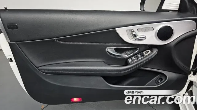 Mercedes-Benz C-Class C200, миниатюра 29