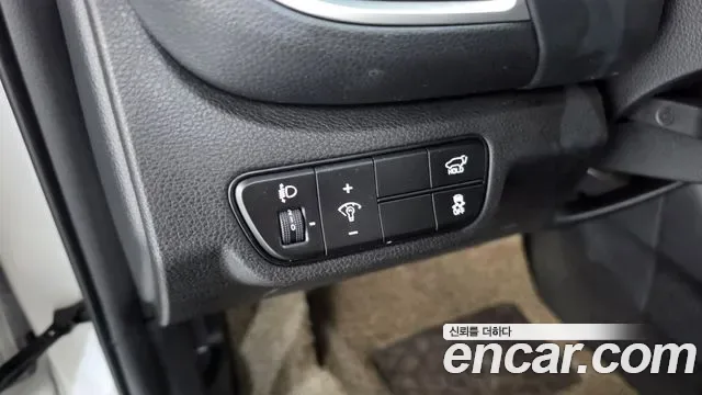 Kia Seltos бензин 2.0 2WD Signature, миниатюра 21