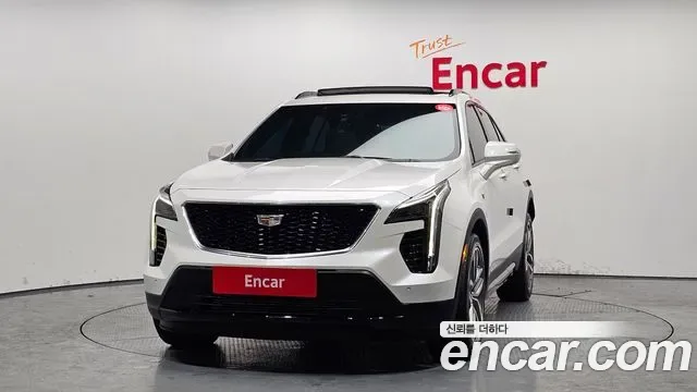 Cadillac XT4 2.0 AWD, миниатюра 2