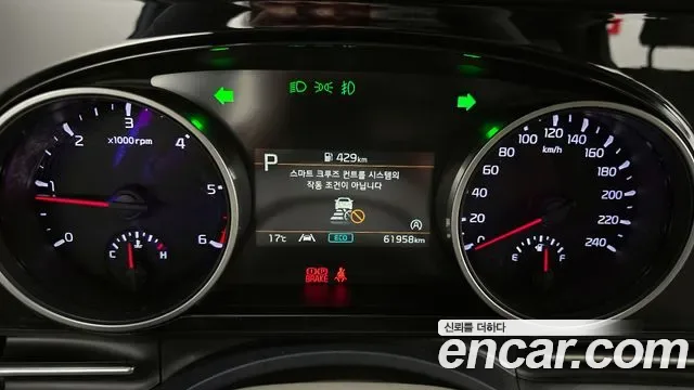 Kia Carnival дизель 9 мест, миниатюра 26