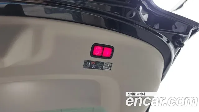 Mercedes-Benz AMG GT 4 43 4MATIC+, миниатюра 9