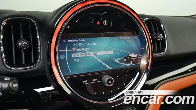 MINI Cooper ALL4 II, миниатюра 26