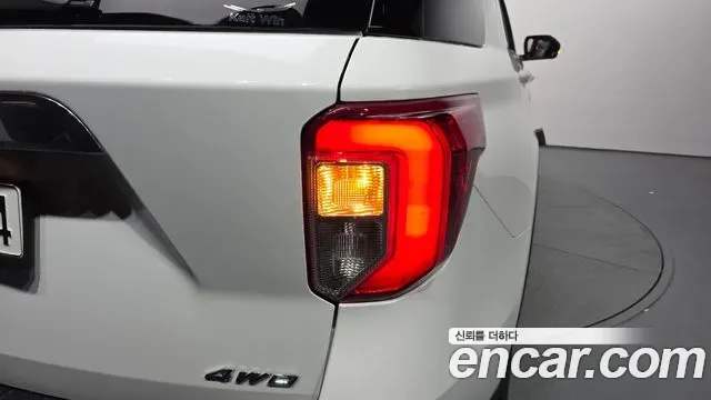 Ford Explorer 3.0 4WD, миниатюра 10