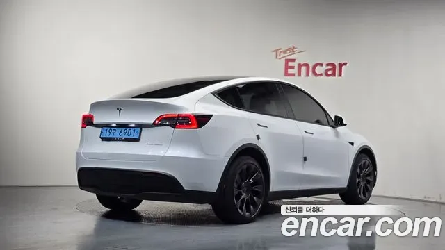 Tesla Y AWD, миниатюра 22