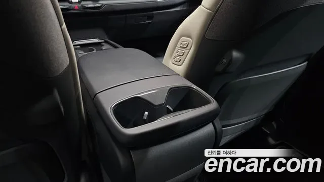 Kia EV9 4WD GT Line, миниатюра 13