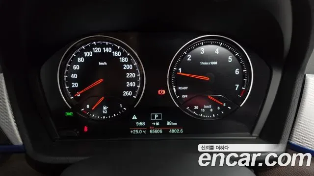 BMW X1 xDrive 20i M, миниатюра 11