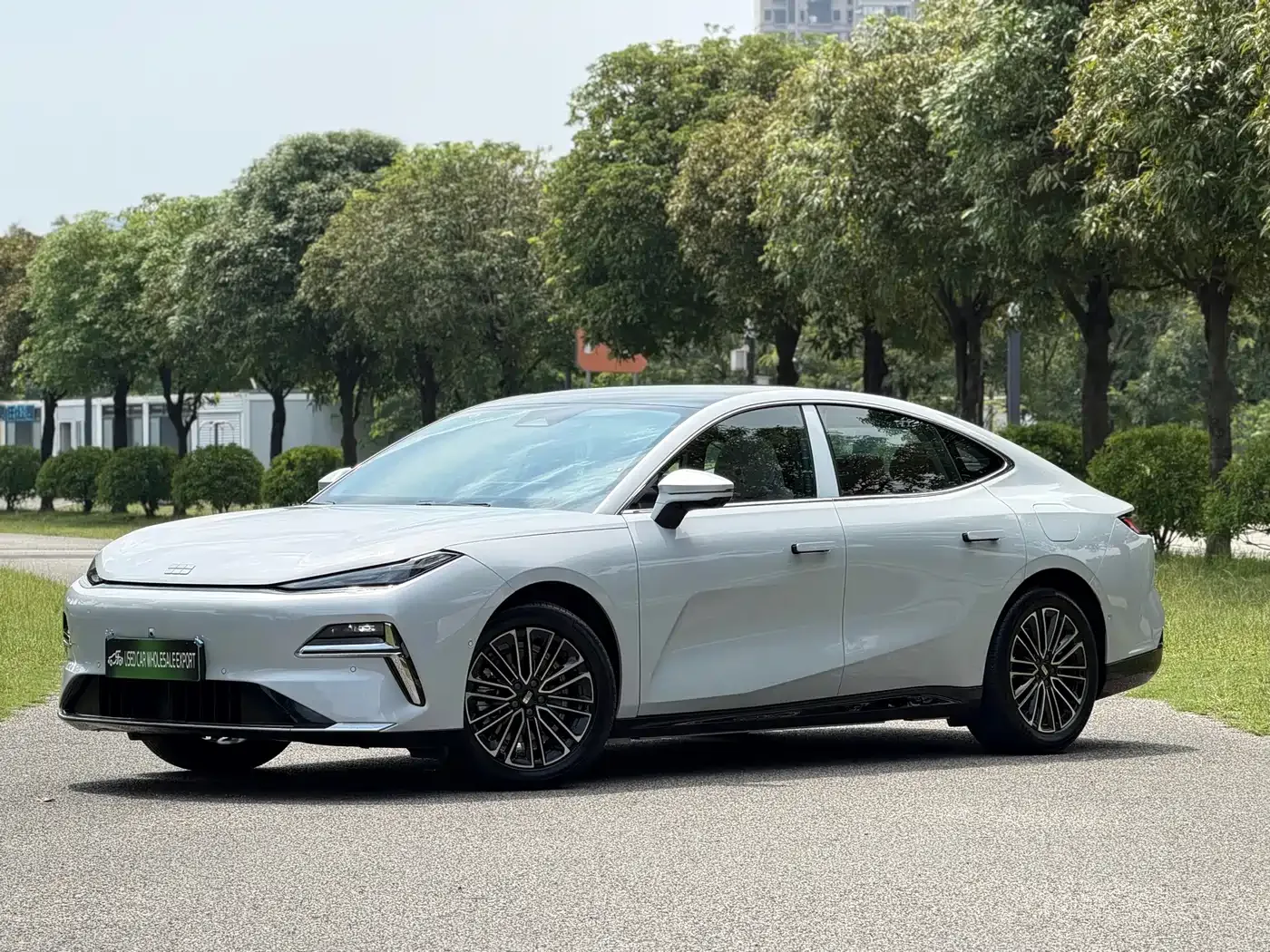 Geely Galaxy Xingyao 8