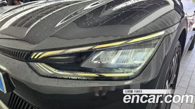 Kia EV6, миниатюра 11