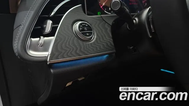Mercedes-Benz E-Class E200, миниатюра 28