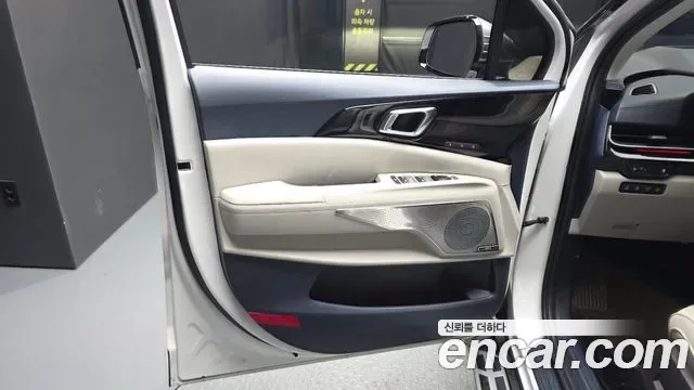 Kia Carnival HEV 9 мест ( ), миниатюра 2
