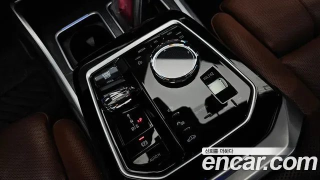 BMW 7 (G70) 740i xDrive M, миниатюра 30