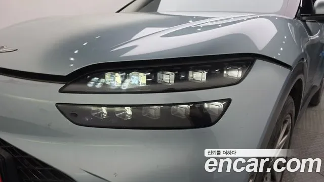 Genesis GV60 AWD ( ), миниатюра 3