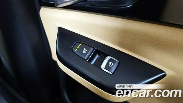 Kia Carnival дизель 9 мест Prestige, миниатюра 6