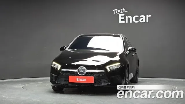 Mercedes-Benz A-Class A220, миниатюра 5