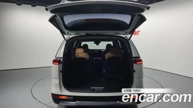 Kia Carnival дизель 9 мест Signature, миниатюра 2