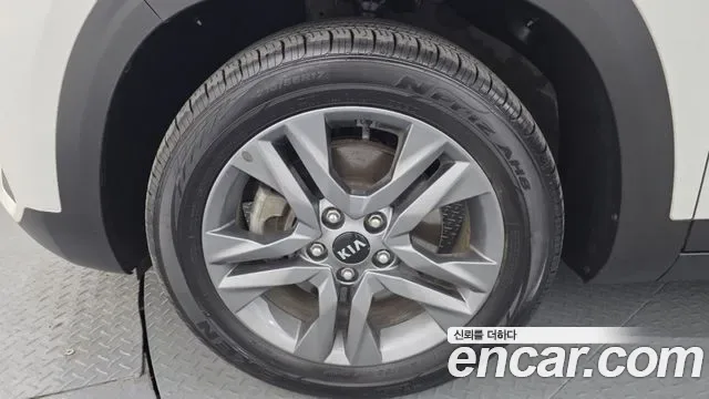 Kia Seltos бензин 1.6 Turbo 2WD Prestige, миниатюра 5
