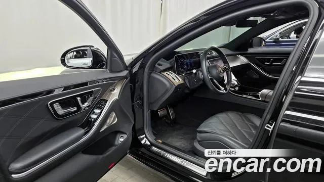 Mercedes-Benz S-Class S680 4MATIC, миниатюра 3