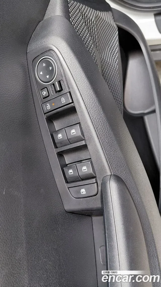 Kia Seltos бензин 1.6 Turbo 2WD, миниатюра 15