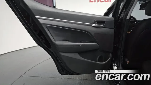 Hyundai Avante AD, миниатюра 25