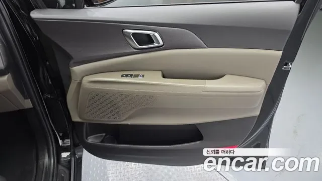 Kia Carnival дизель 9 мест, миниатюра 28