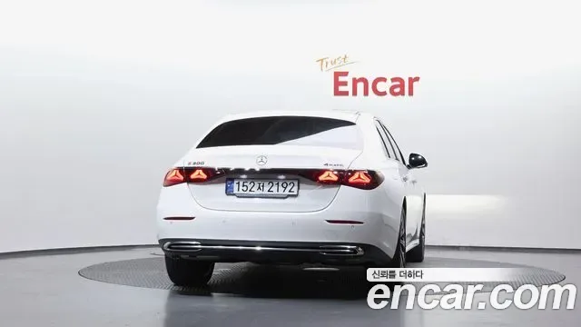 Mercedes-Benz E-Class E300 4MATIC, миниатюра 4