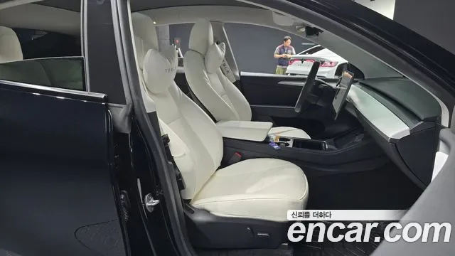 Tesla Y RWD, миниатюра 10