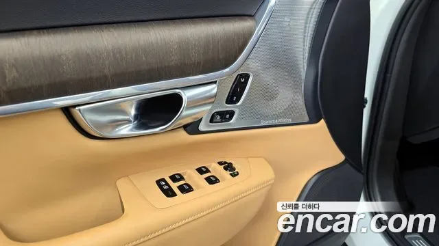 Volvo V90 B5 AWD, миниатюра 3