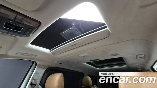 Hyundai Staria 4WD Lounge 9 мест Prestige, миниатюра 20