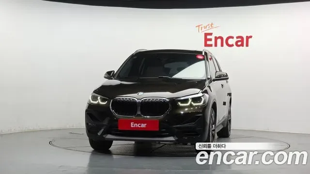 BMW X1 xDrive 20i, миниатюра 8