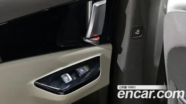 Kia Carnival дизель 9 мест, миниатюра 13