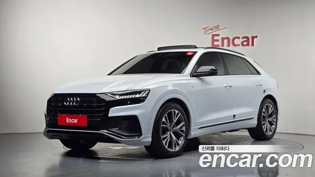 Audi Q8 55 TFSI Premium