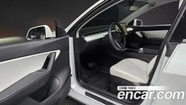 Tesla Y AWD, миниатюра 13