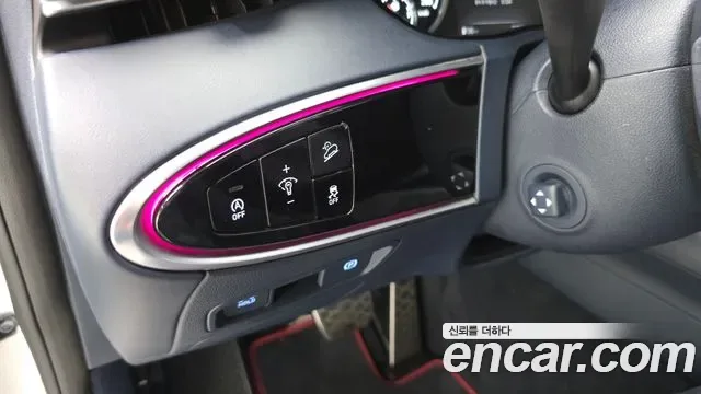 Genesis GV70 2.5T бензин 2WD ( ), миниатюра 16