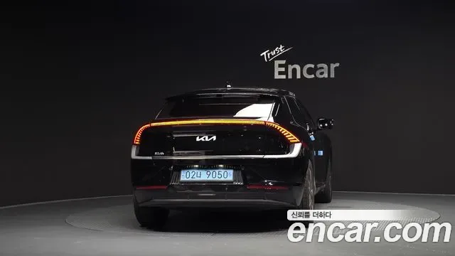 Kia EV6, миниатюра 8