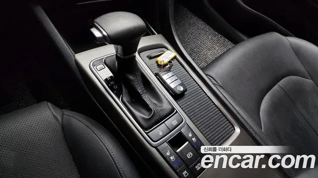 Kia K5 II 2.0 Prestige, миниатюра 13