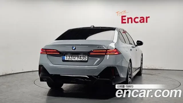 BMW 5 (G60) 520i M, миниатюра 13