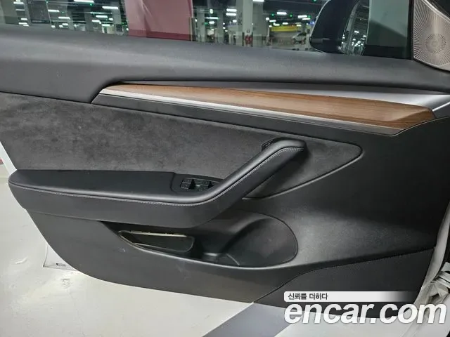 Tesla 3 AWD, миниатюра 4