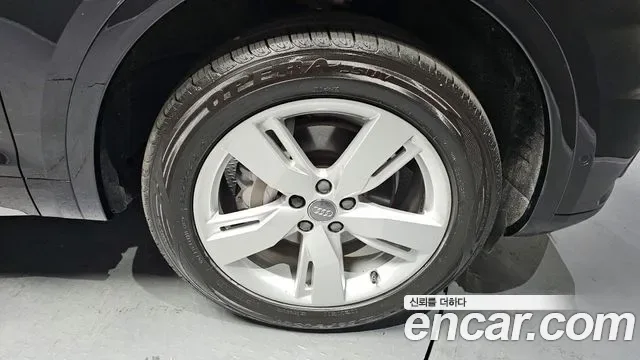 Audi Q5 45 TFSI Premium, миниатюра 10