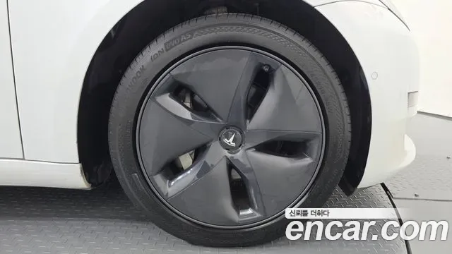 Tesla 3 RWD, миниатюра 2
