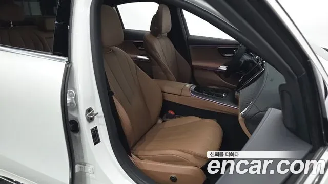 Mercedes-Benz E-Class E220d 4MATIC, миниатюра 11