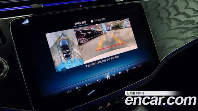 Mercedes-Benz E-Class E200, миниатюра 14